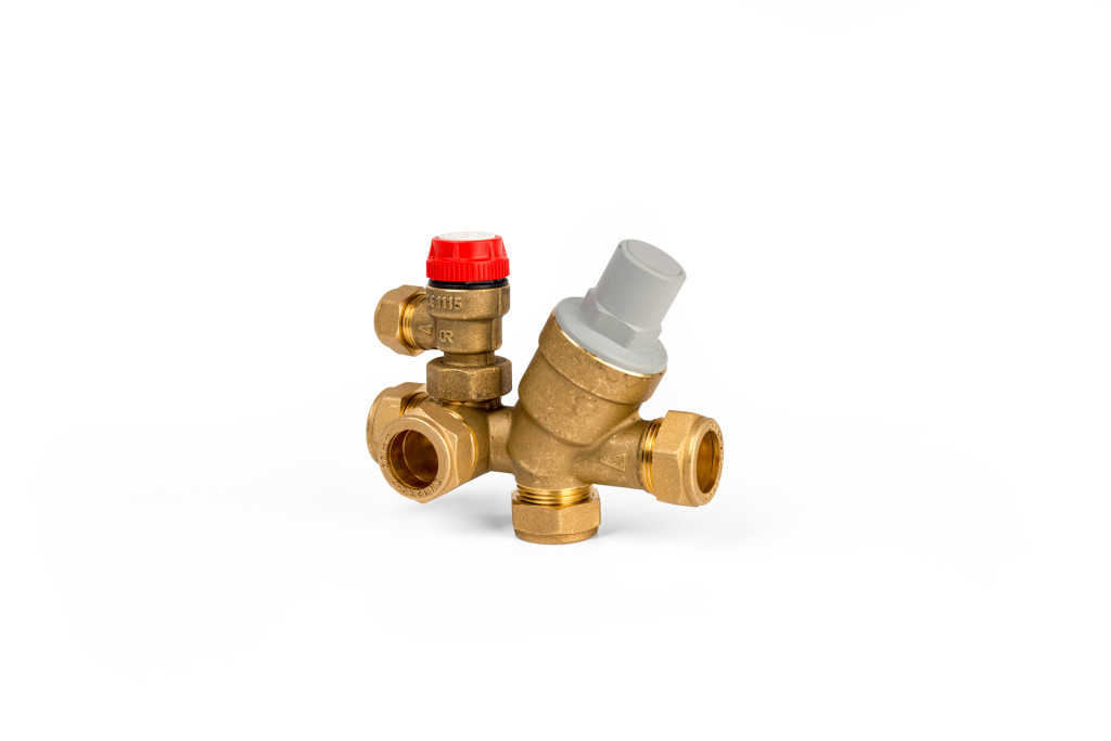 UVGS21822220 1 - Unvented Group Set 22mm 3 Bar PRV 6 Bar SRV 22mm Vessel Connection 2