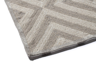 An180020-detail-back